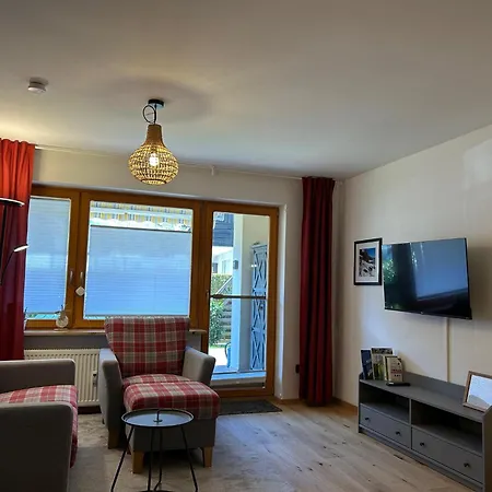 Lieblingsplatzl Mit Garten Apartamento