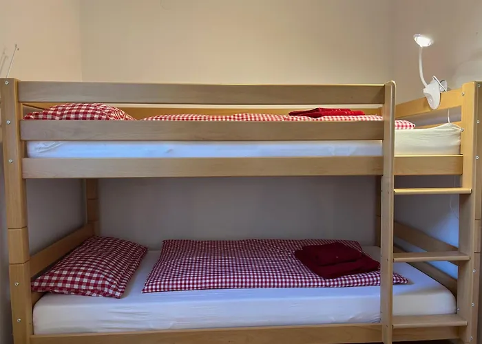 Lieblingsplatzl Mit Garten Apartamento