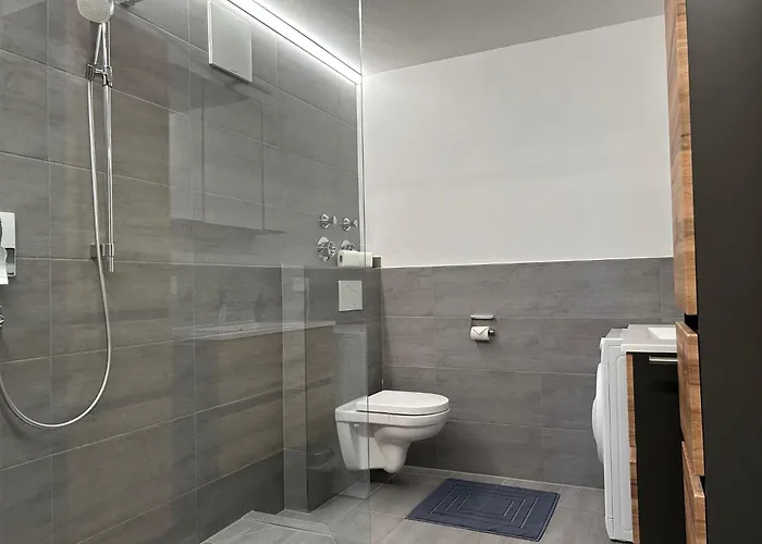 Lieblingsplatzl Mit Garten Apartamento *